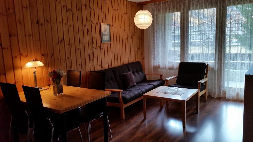 Appartements Monte Rosa تاش المظهر الخارجي الصورة