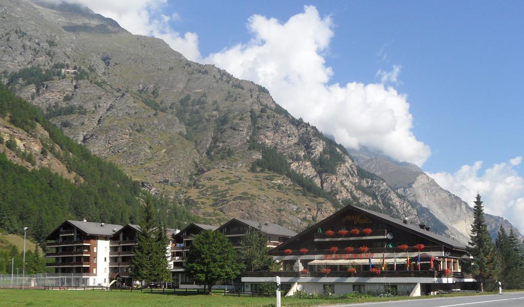 Appartements Monte Rosa تاش المظهر الخارجي الصورة