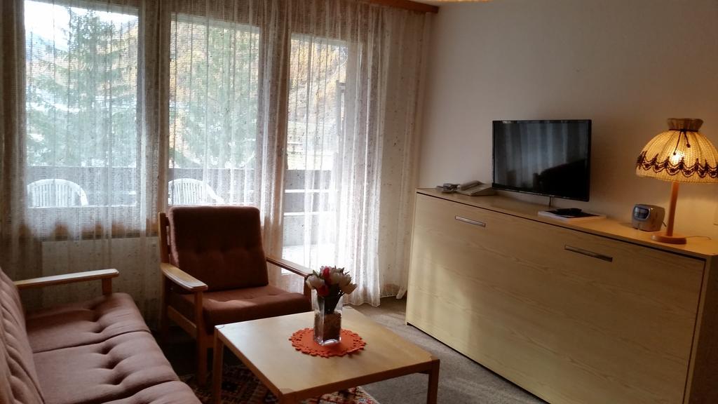 Appartements Monte Rosa تاش الغرفة الصورة