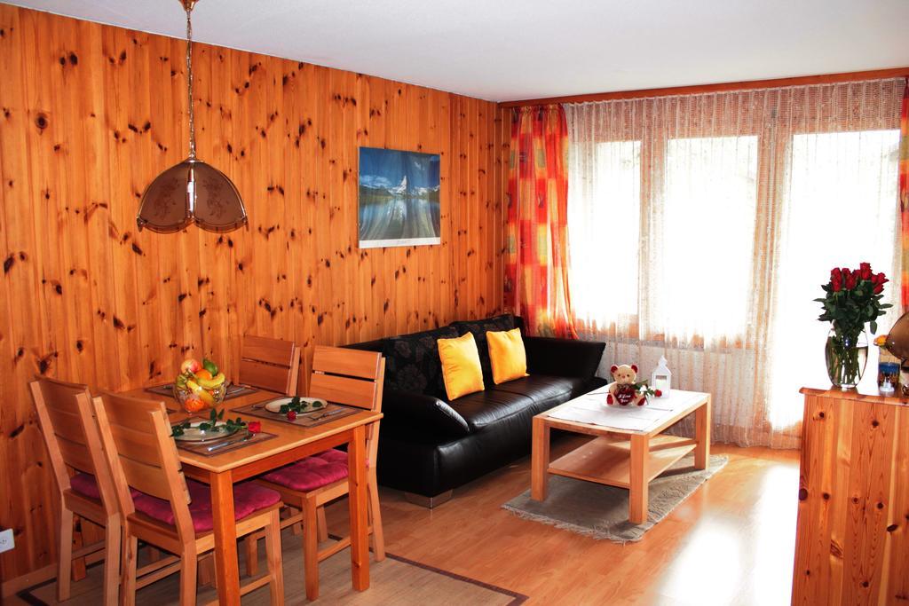 Appartements Monte Rosa تاش المظهر الخارجي الصورة
